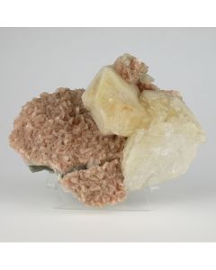 Calciet op Dolemiet met Pyriet - Mexico